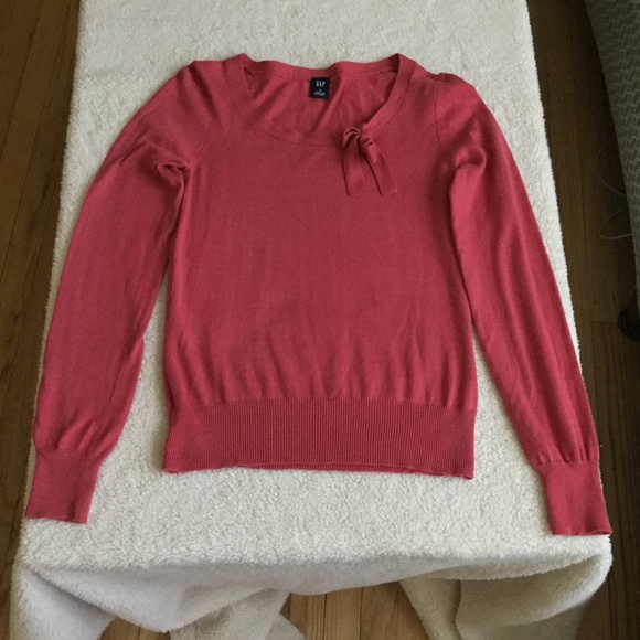 Vintage GAP Scoop Neck Sweater with Bow Tie Accent Collar Pink - Sz Small - Picture 3 of 6